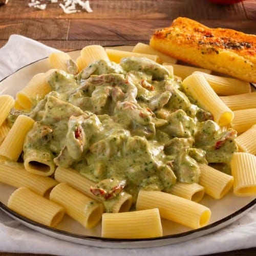 Pesto-Pesto Pasta.