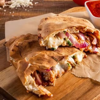 B.B.Q. Chicken Calzone