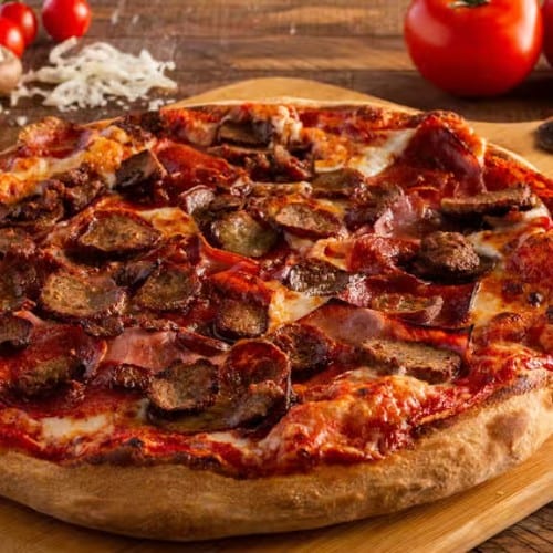 Meatlovers Pizza.